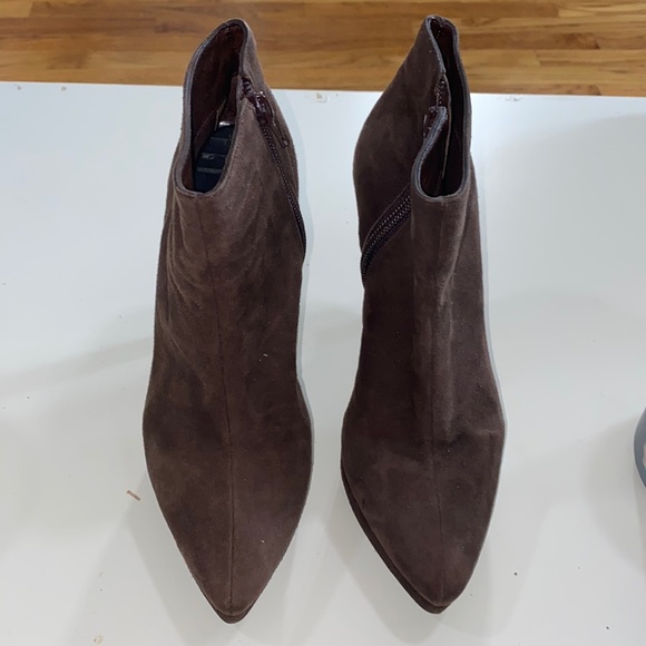 Steve Madden suede booties size 6.5 - Picture 2 of 10